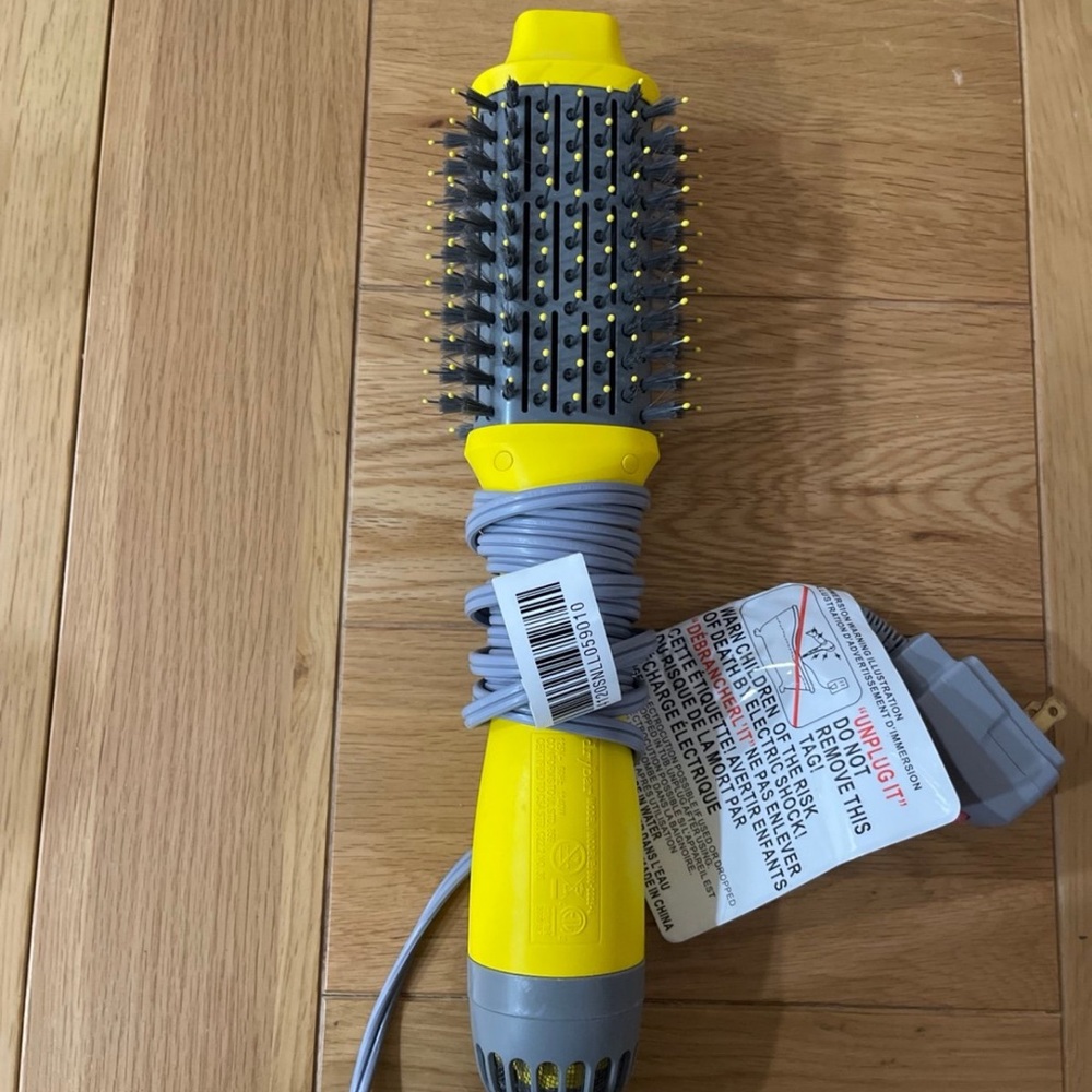 Drybar double shot hair dryer
